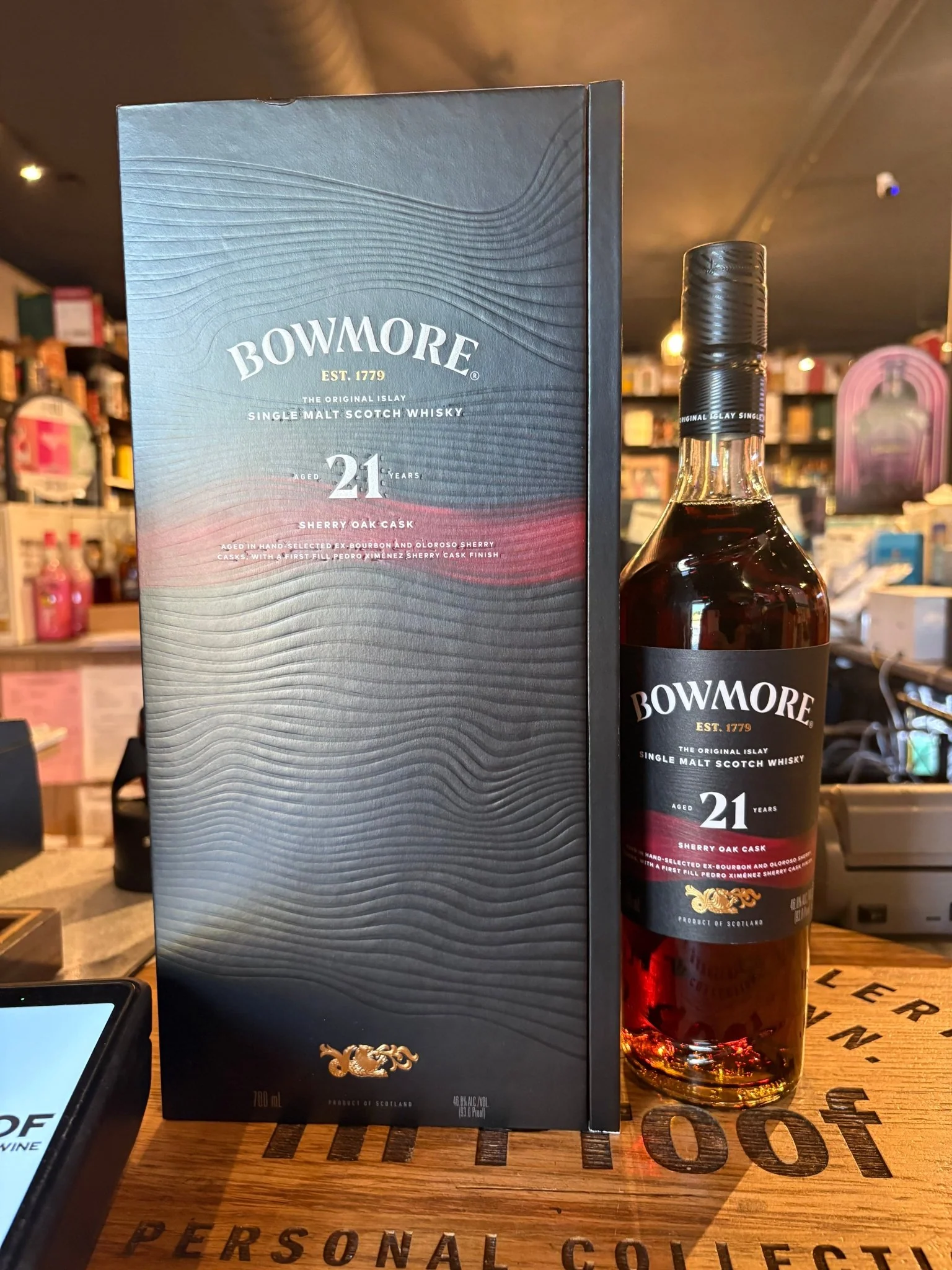 Bowmore 21 Year Old - Sherry Oak Cask 700ml