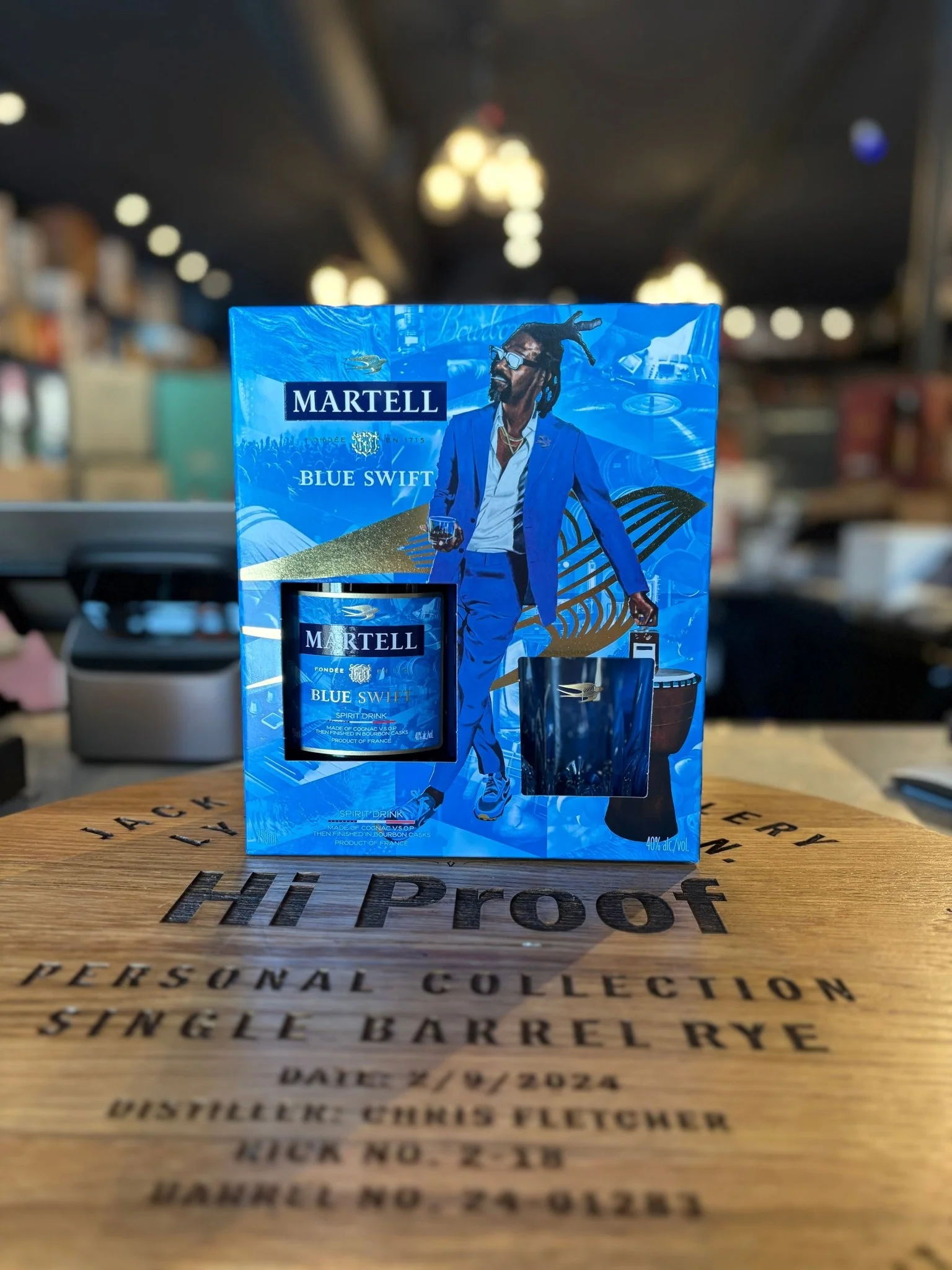 Martell Blue Swift VSOP Cognac W. Rock Glass 750ml Gift Pack