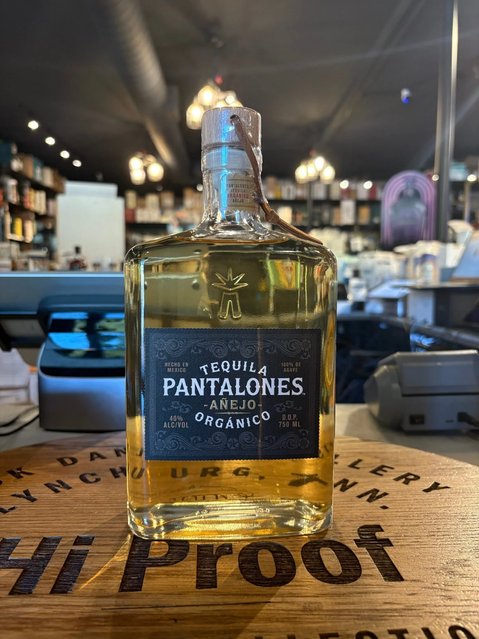 Pantalones Anejo Tequila 750ml